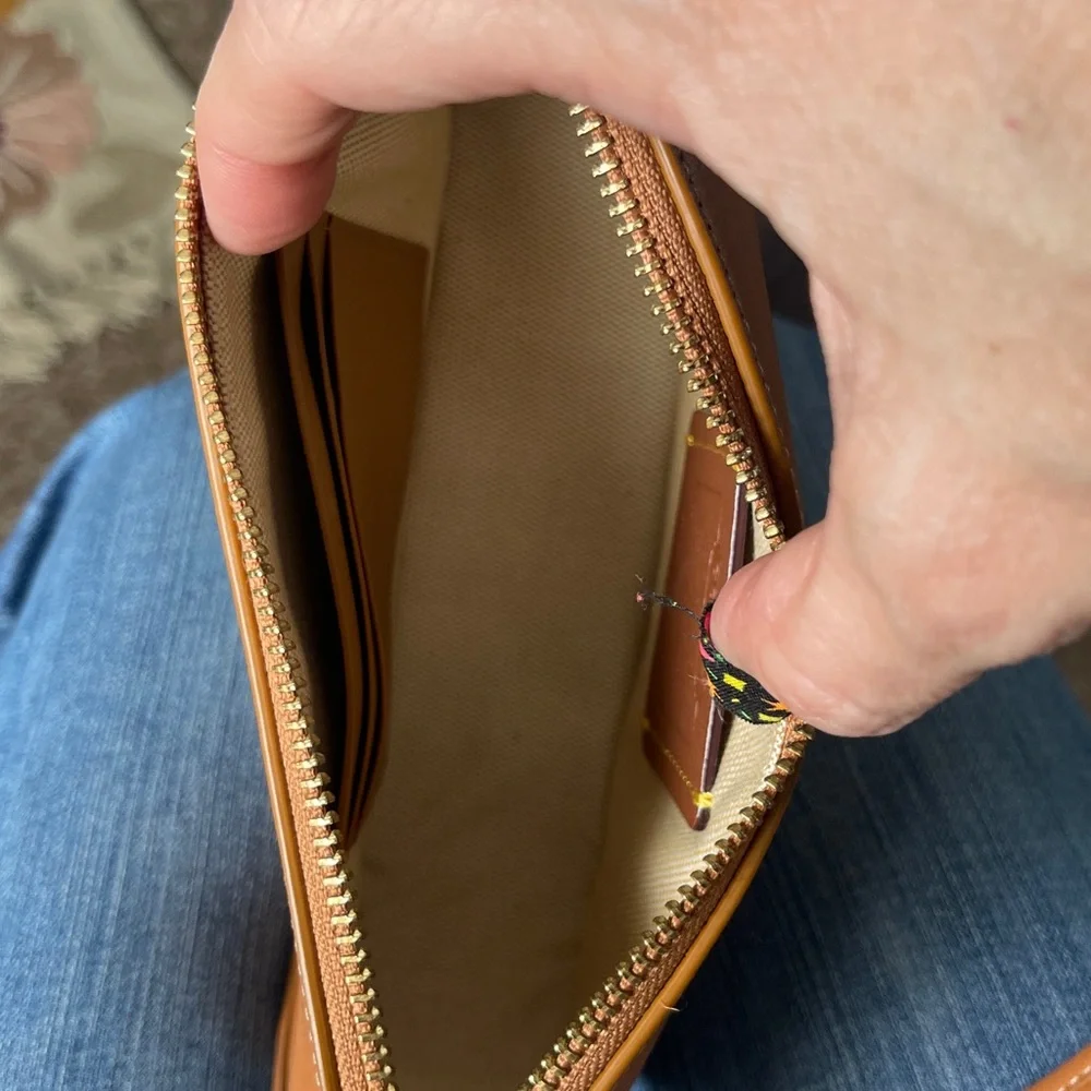 Coach Swinger 20 Caramel - Picture 11 of 15